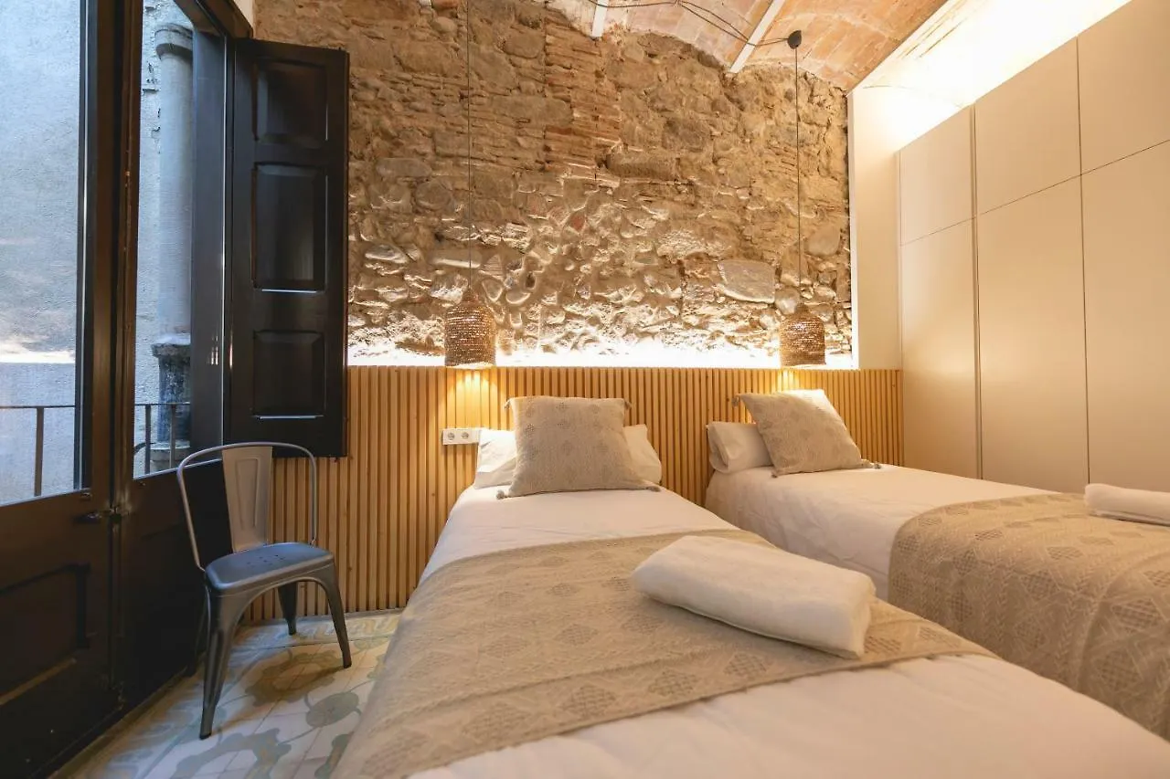 Bravissimo Mercaders, Beautiful 3 Bedroom Apartment Girona 0*,  Španělsko