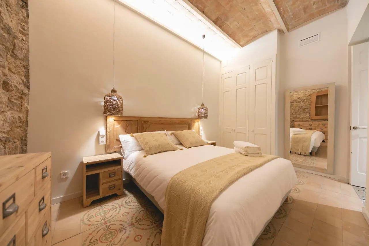 Bravissimo Mercaders, Beautiful 3 Bedroom Apartment Girona