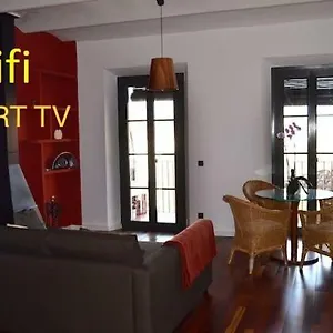 https://nou-del-teatre-20.topcostabravahotels.com