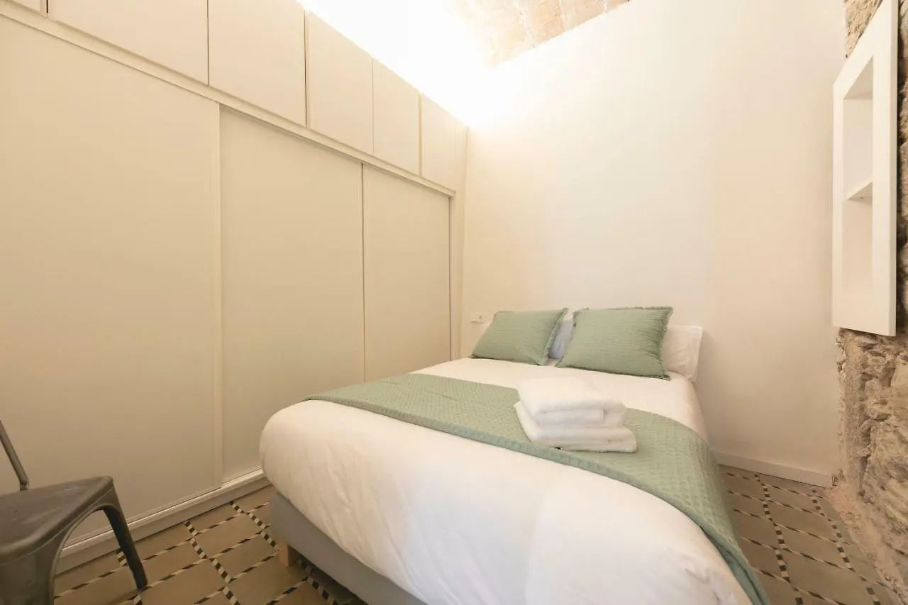Bravissimo Mercaders, Beautiful 3 Bedroom Apartment Girona