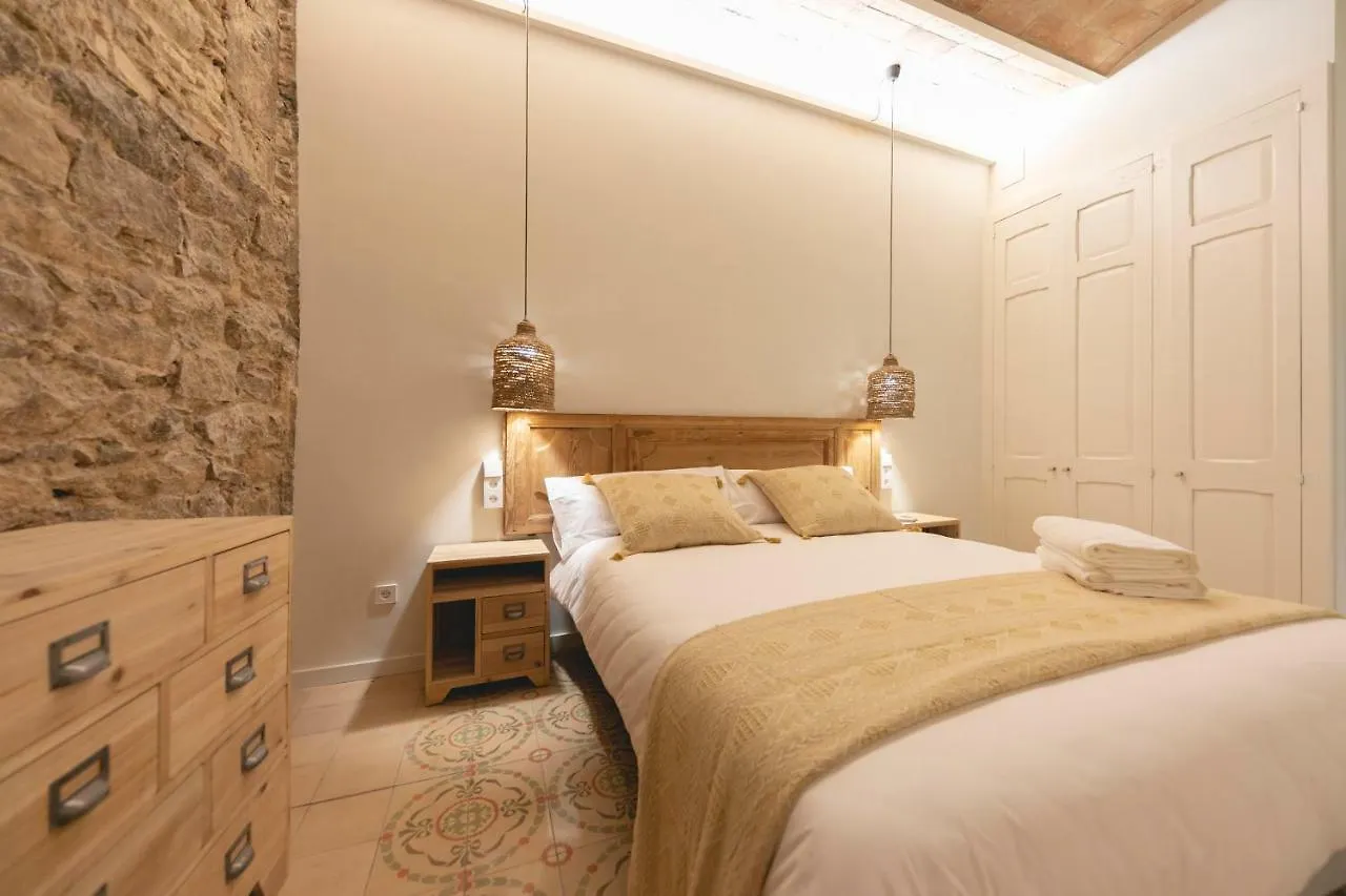 Bravissimo Mercaders, Beautiful 3 Bedroom Apartment Girona