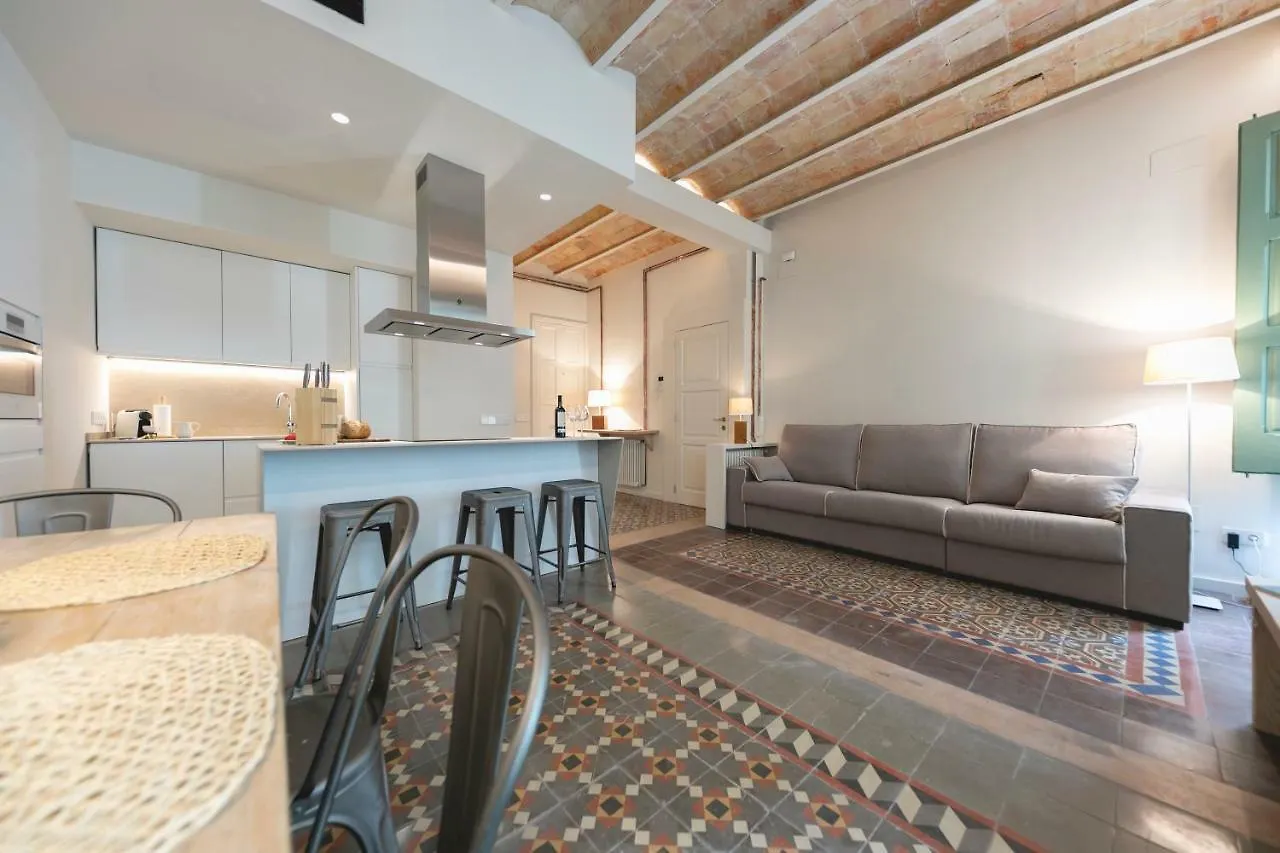 Bravissimo Mercaders, Beautiful 3 Bedroom Apartment Girona