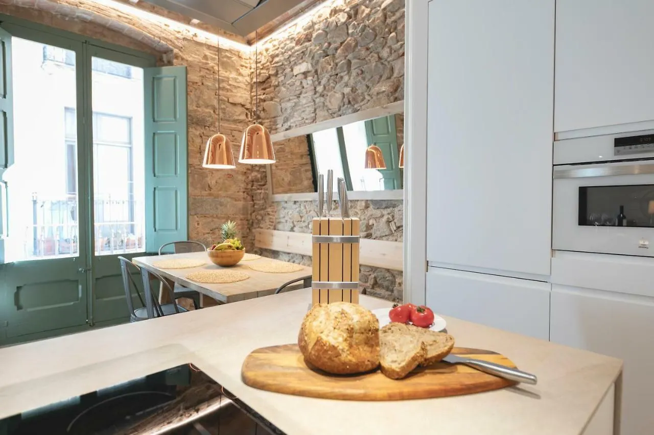 Bravissimo Mercaders, Beautiful 3 Bedroom Apartment Girona